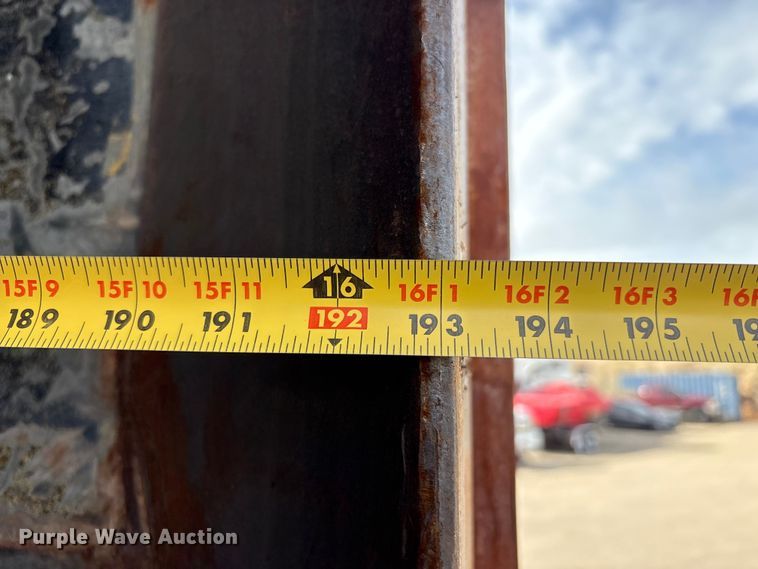 image for item EC8090 2001 Ford F650 Super Duty SuperCab chipper truck