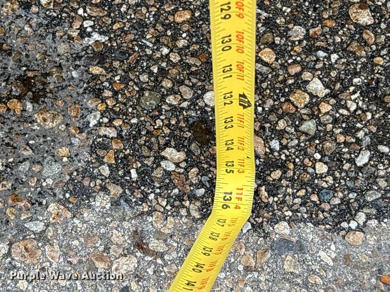 image for item EC8090 2001 Ford F650 Super Duty SuperCab chipper truck