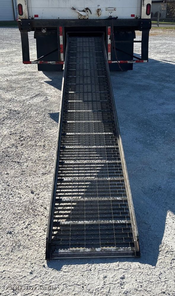 image for item ED2278 2007 International 4300 refrigerated delivery truck