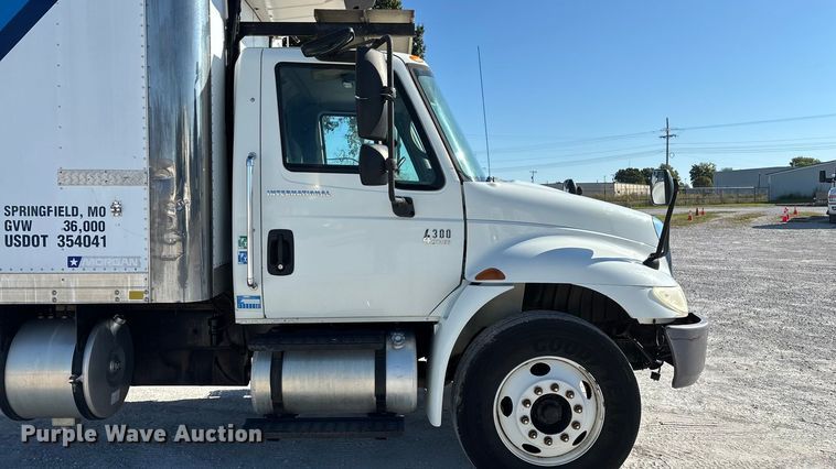 image for item ED2278 2007 International 4300 refrigerated delivery truck