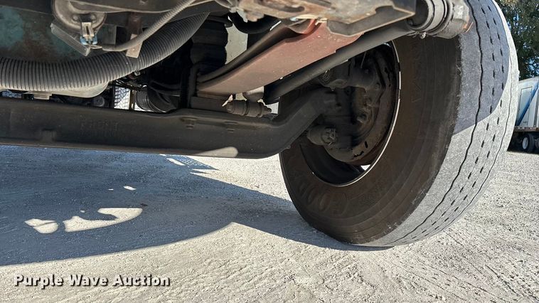 image for item ED2278 2007 International 4300 refrigerated delivery truck