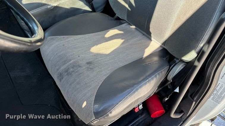 image for item ED2278 2007 International 4300 refrigerated delivery truck