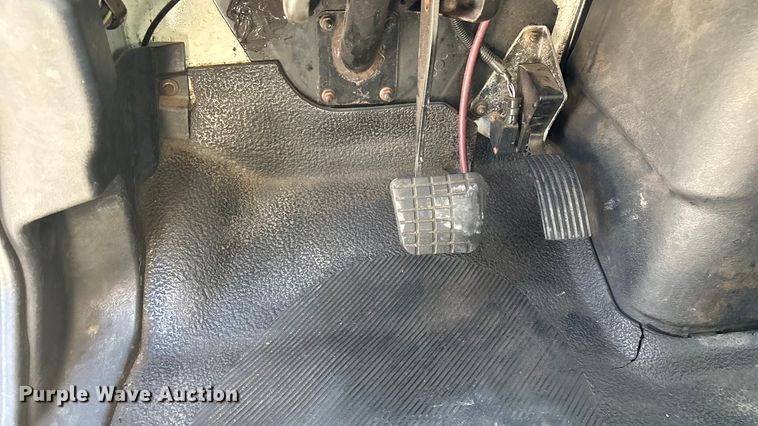 image for item ED2278 2007 International 4300 refrigerated delivery truck