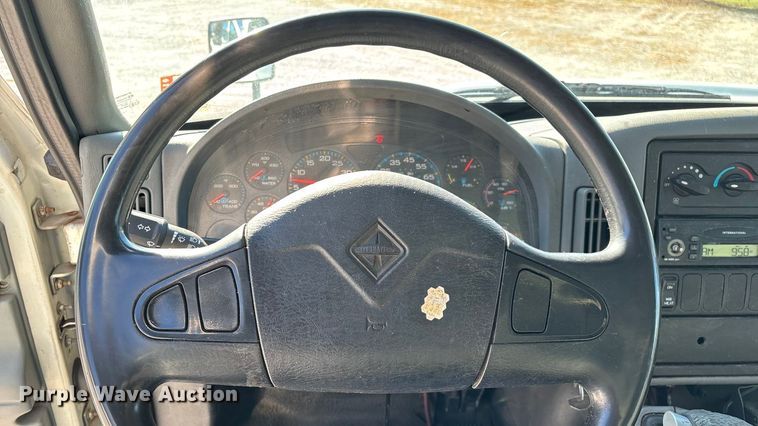 image for item ED2278 2007 International 4300 refrigerated delivery truck