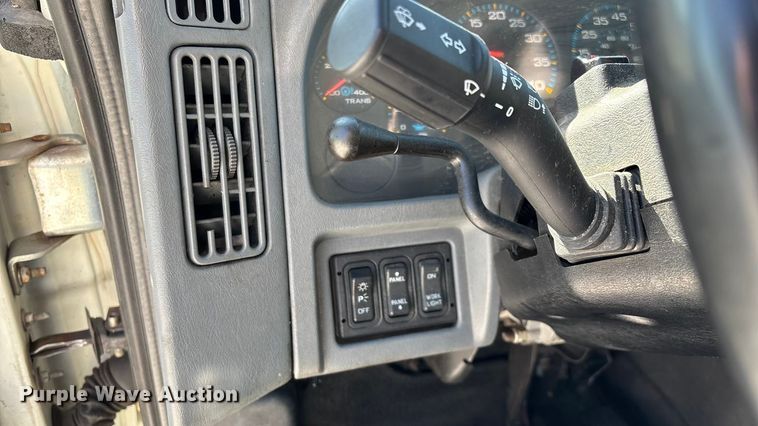 image for item ED2278 2007 International 4300 refrigerated delivery truck