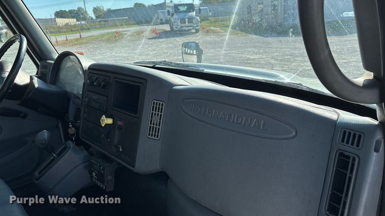 image for item ED2278 2007 International 4300 refrigerated delivery truck