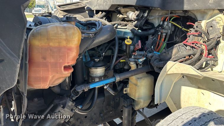 image for item ED2278 2007 International 4300 refrigerated delivery truck