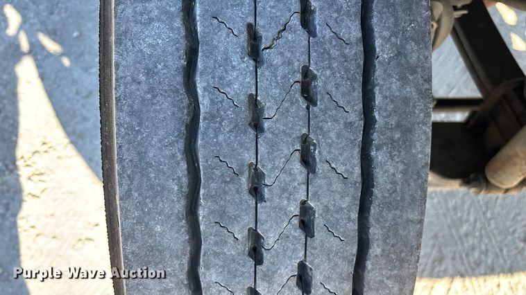 image for item ED2278 2007 International 4300 refrigerated delivery truck