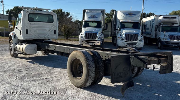 image for item ED2279 2016 International 4300 truck cab and chassis