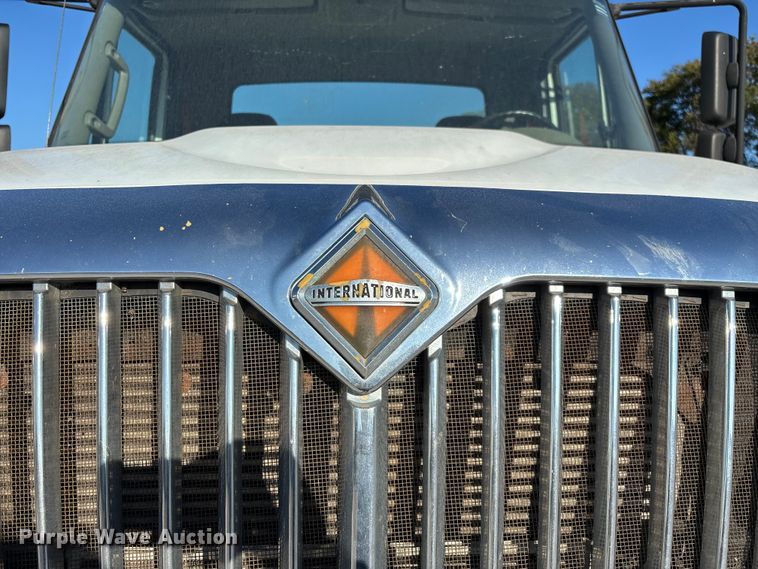 image for item ED2279 2016 International 4300 truck cab and chassis