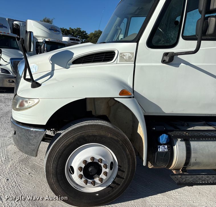 image for item ED2279 2016 International 4300 truck cab and chassis