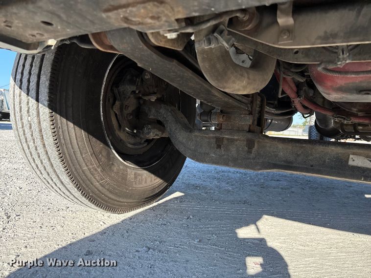 image for item ED2279 2016 International 4300 truck cab and chassis