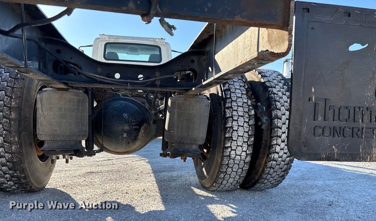 image for item ED2279 2016 International 4300 truck cab and chassis