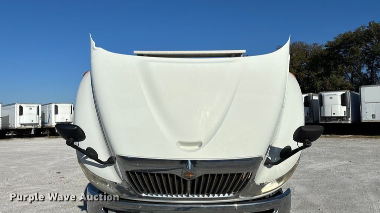 image for item ED2279 2016 International 4300 truck cab and chassis