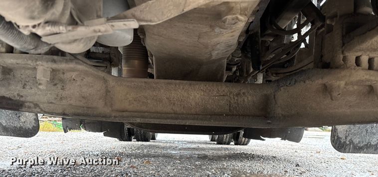 image for item ED2290 2006 Peterbilt 379 semi truck