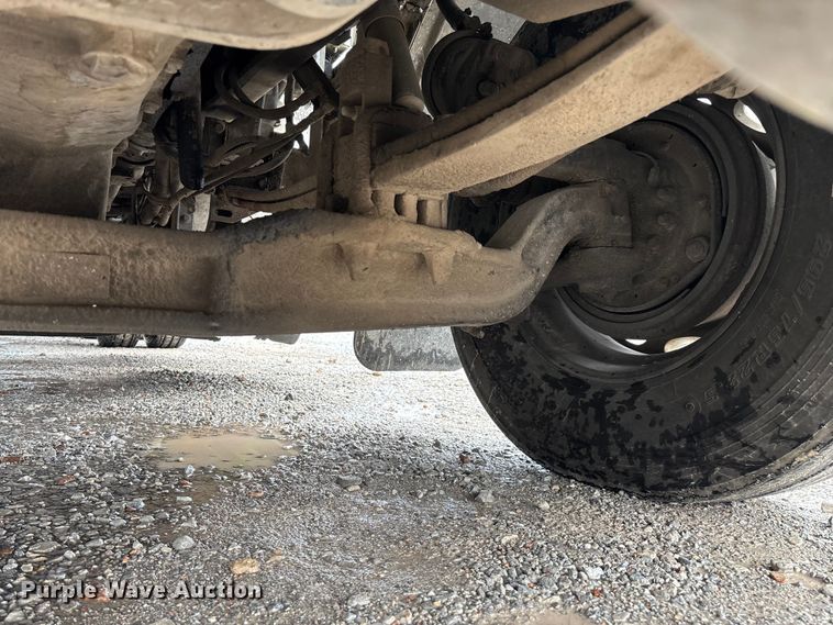 image for item ED2290 2006 Peterbilt 379 semi truck