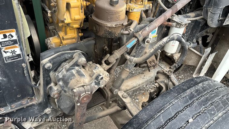 image for item ED2290 2006 Peterbilt 379 semi truck