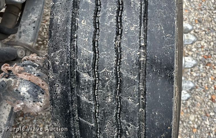 image for item ED2290 2006 Peterbilt 379 semi truck