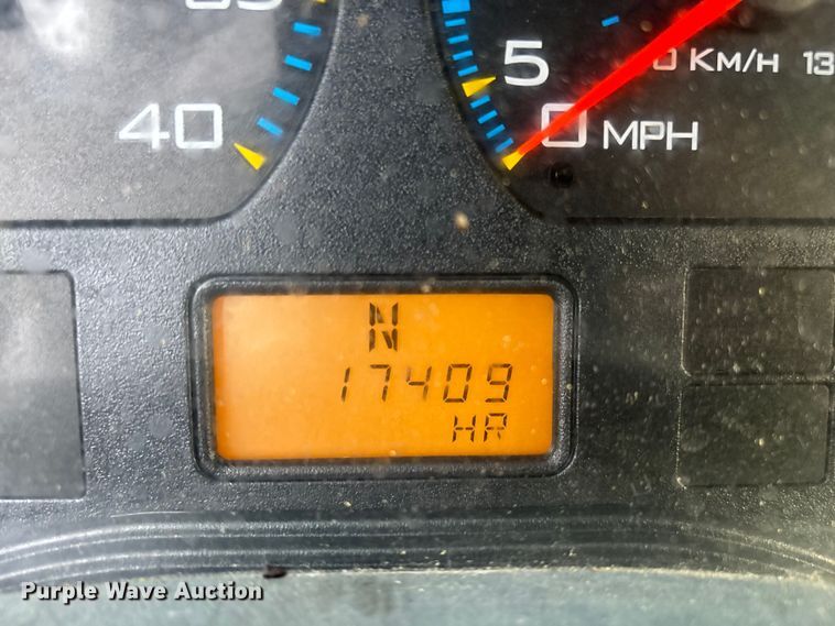 image for item ED2292 2007 International 8600 semi truck