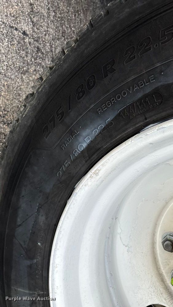 image for item ED2292 2007 International 8600 semi truck