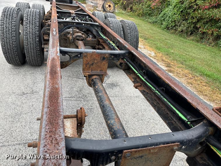 image for item ED2293 2010 International 4400 truck cab and chassis