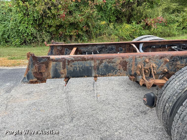 image for item ED2293 2010 International 4400 truck cab and chassis