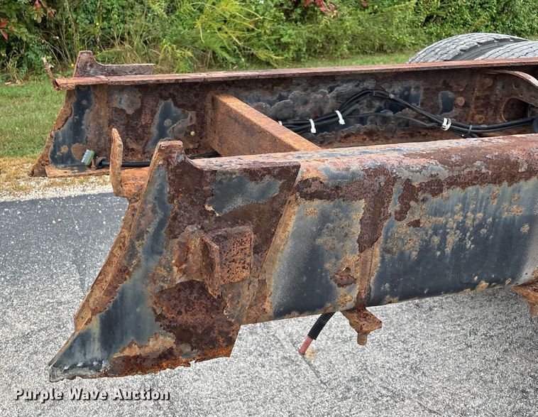 image for item ED2293 2010 International 4400 truck cab and chassis