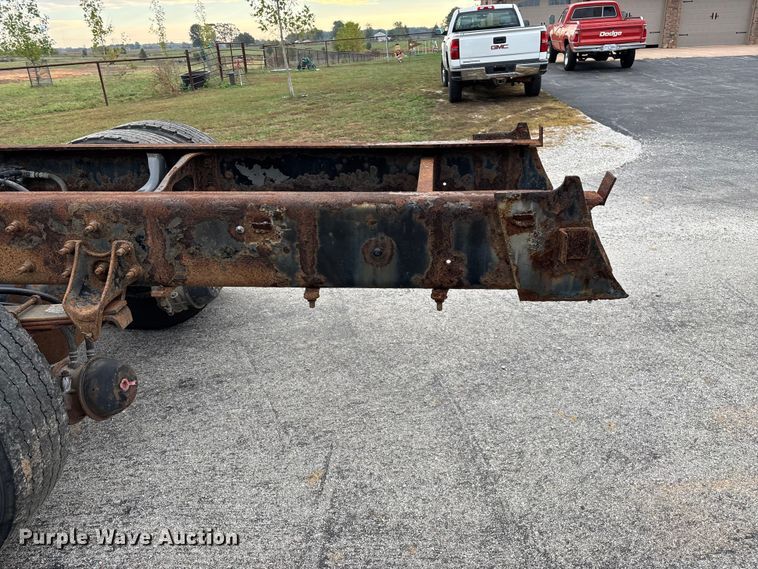 image for item ED2293 2010 International 4400 truck cab and chassis