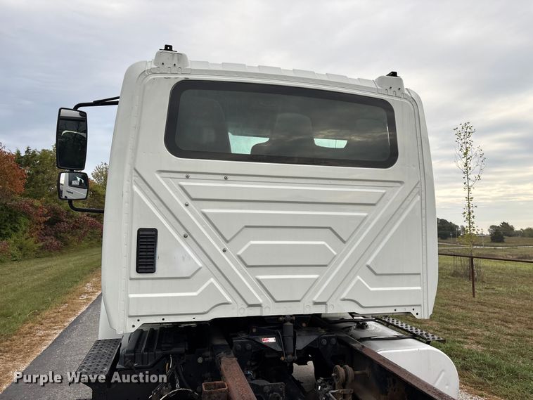 image for item ED2293 2010 International 4400 truck cab and chassis