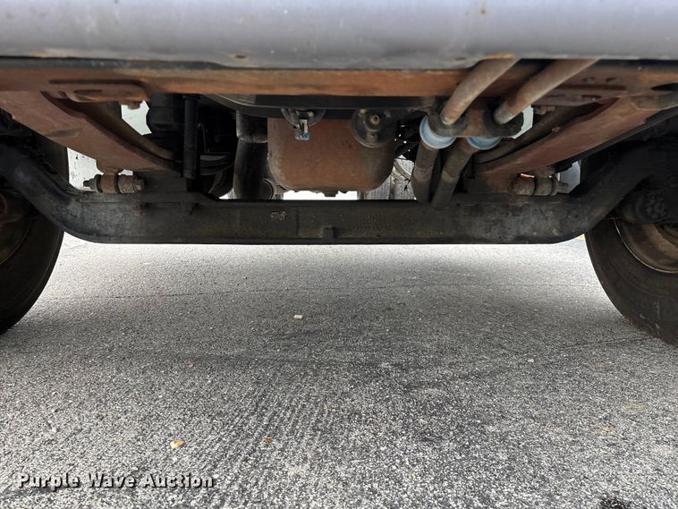 image for item ED2293 2010 International 4400 truck cab and chassis