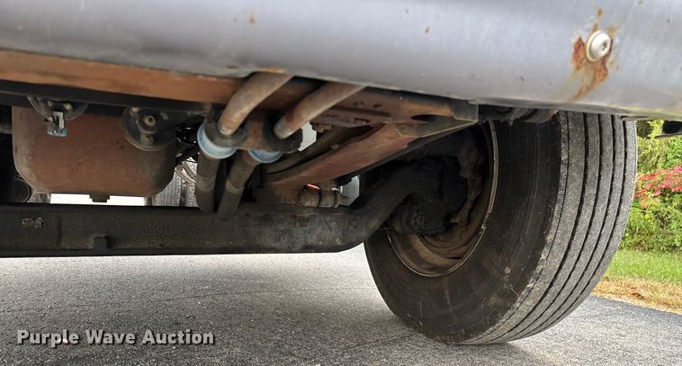 image for item ED2293 2010 International 4400 truck cab and chassis