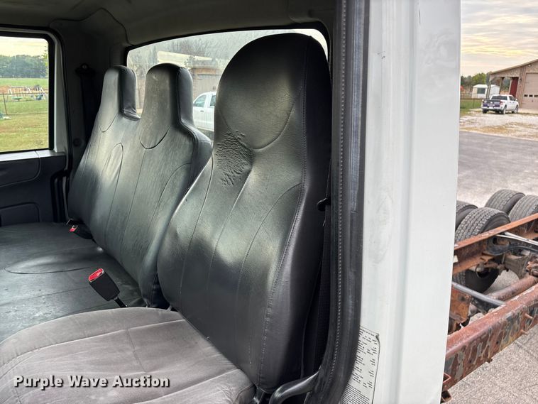 image for item ED2293 2010 International 4400 truck cab and chassis