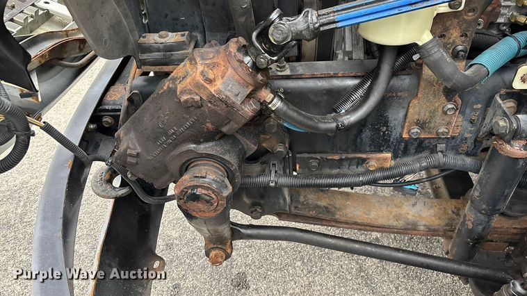 image for item ED2293 2010 International 4400 truck cab and chassis