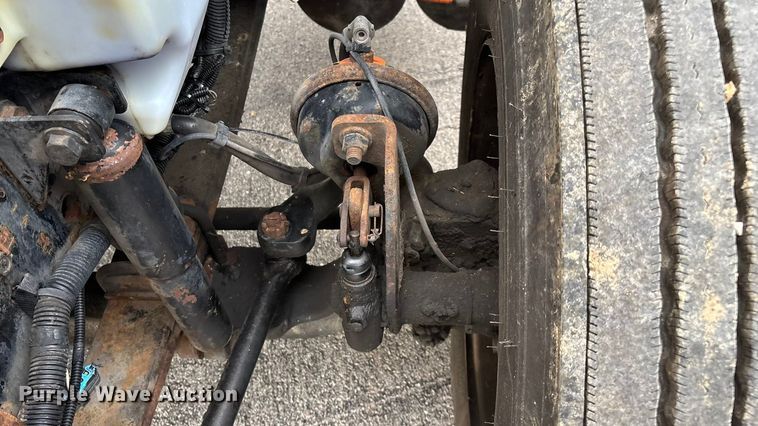 image for item ED2293 2010 International 4400 truck cab and chassis