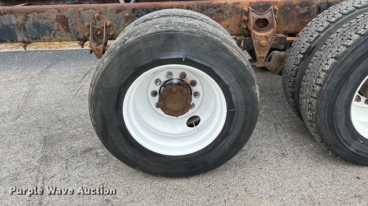 image for item ED2293 2010 International 4400 truck cab and chassis