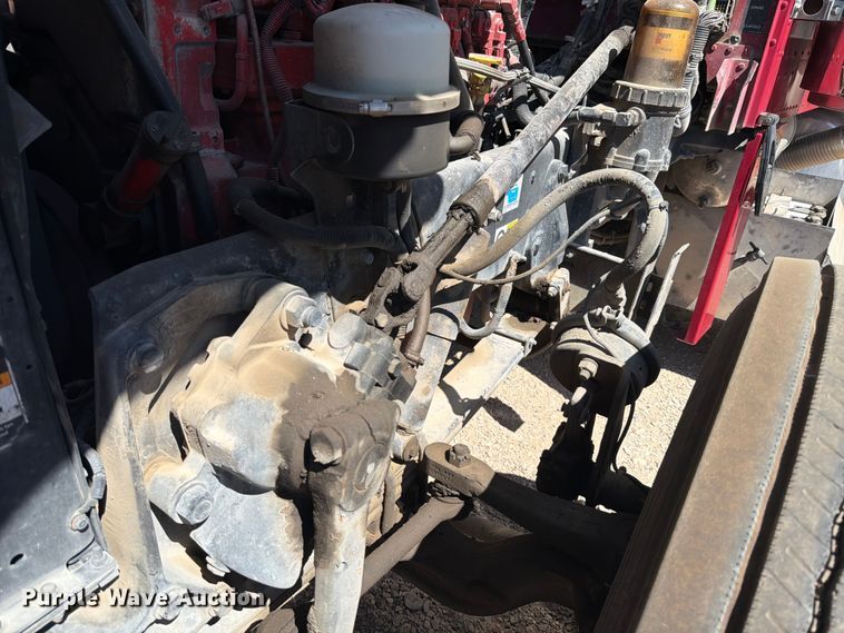 image for item ED5913 2007 Peterbilt 379 semi truck