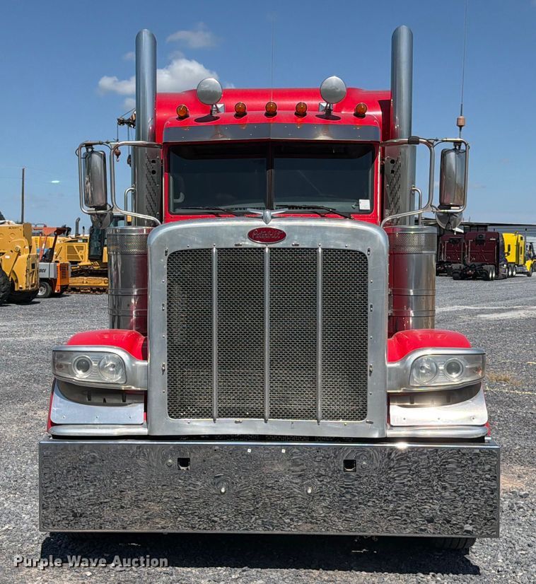 CAMIóN CAMAROTE 2016 PETERBILT