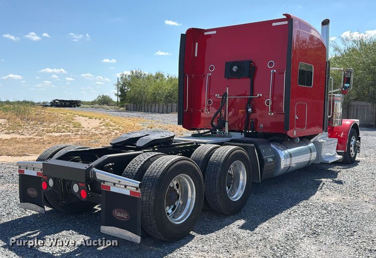 CAMIóN CAMAROTE 2016 PETERBILT
