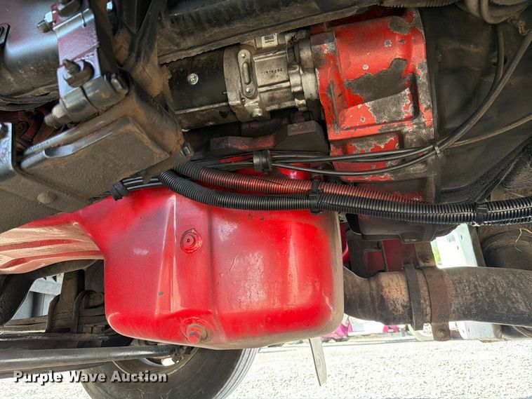 image for item ED5958 2016 Peterbilt 389 semi truck