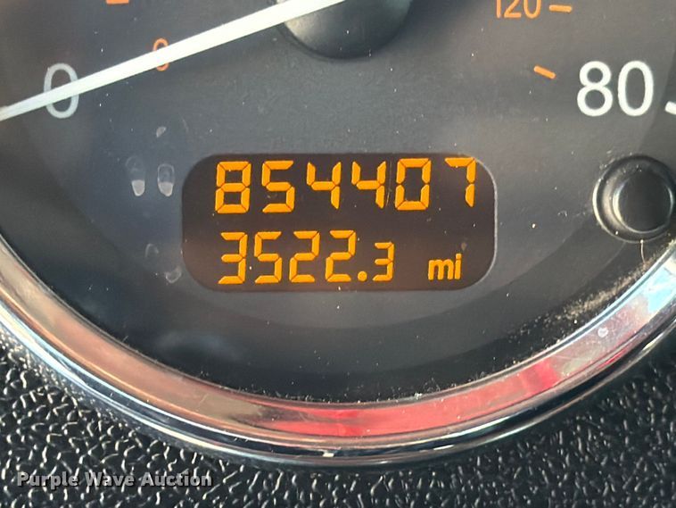 image for item ED5958 2016 Peterbilt 389 semi truck