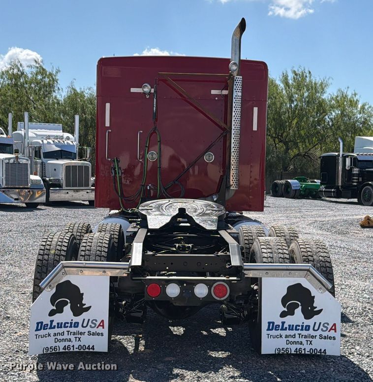 image for item ED5959 2020 Kenworth T800 semi truck