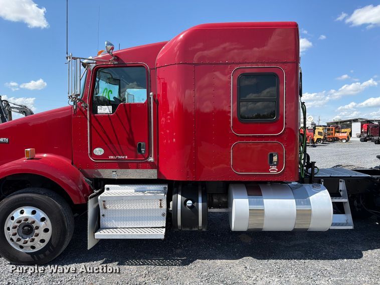 image for item ED5959 2020 Kenworth T800 semi truck