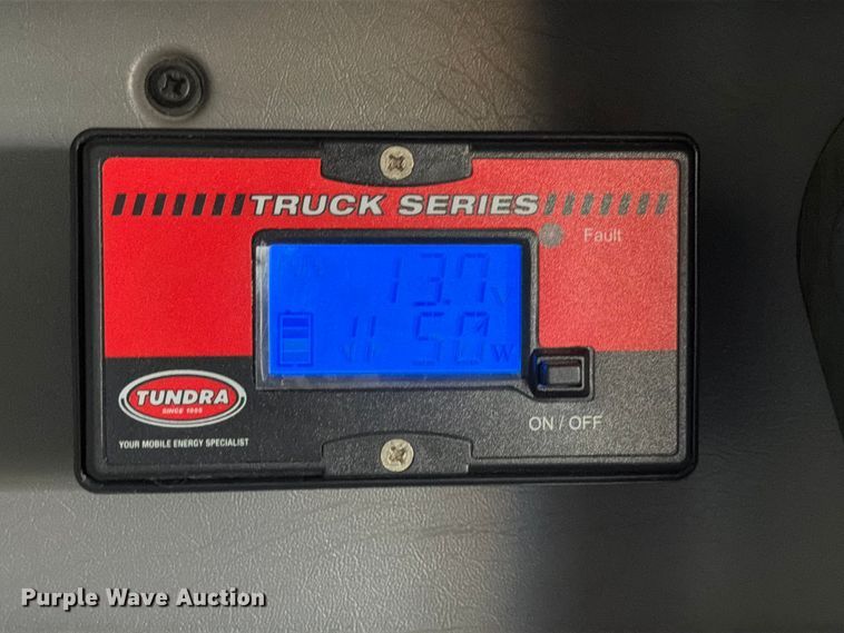 image for item ED5959 2020 Kenworth T800 semi truck