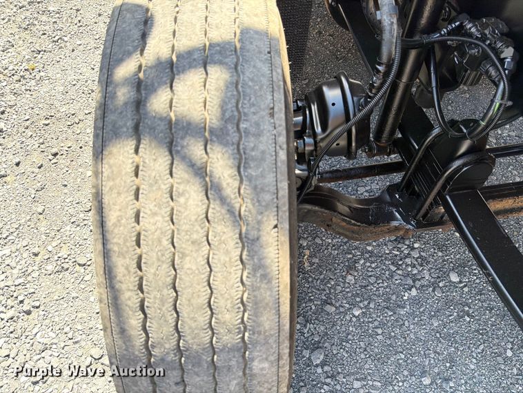 image for item ED5959 2020 Kenworth T800 semi truck