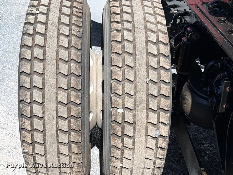 image for item ED5959 2020 Kenworth T800 semi truck