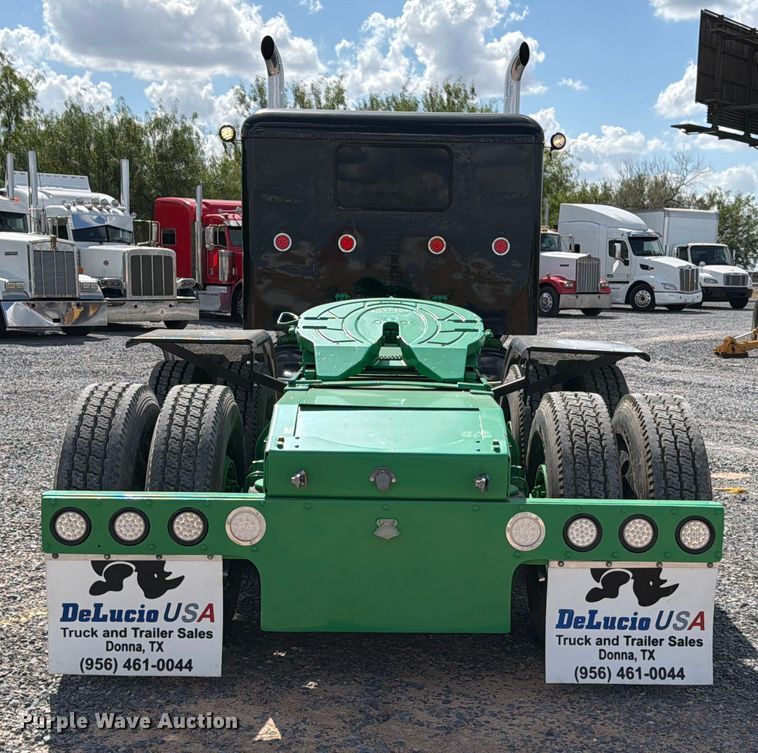 image for item ED5960 2007 Peterbilt 379 semi truck