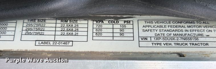 image for item ED5960 2007 Peterbilt 379 semi truck