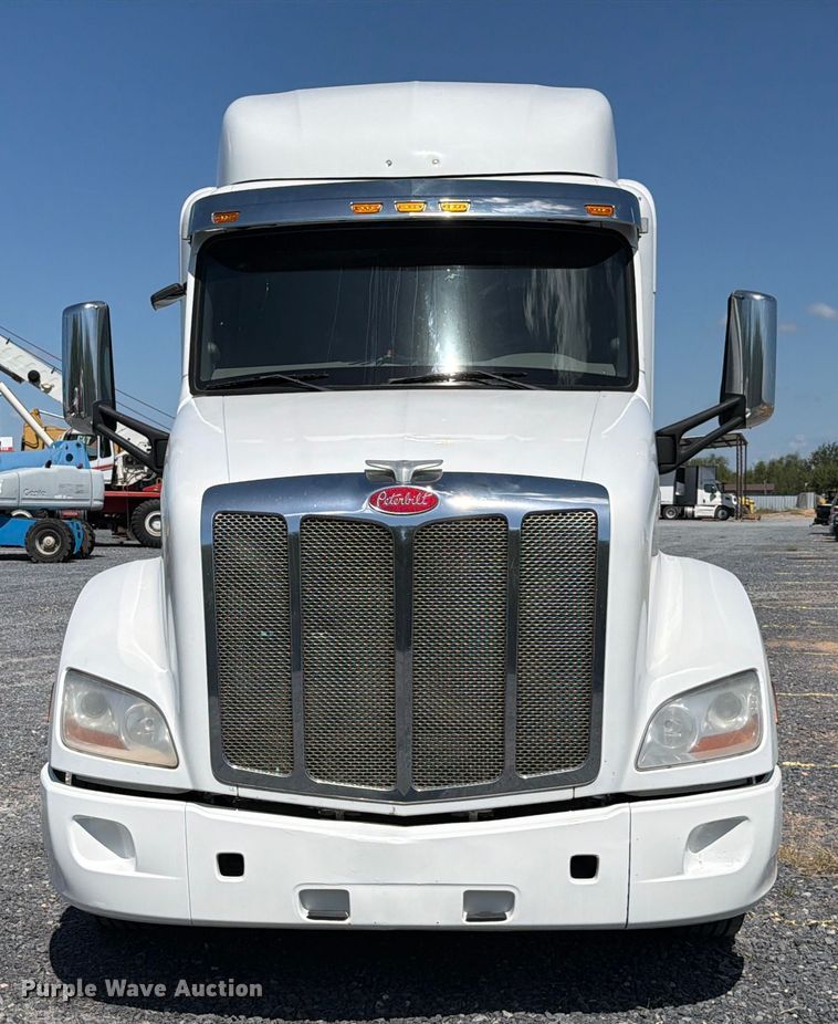 CAMIóN CAMAROTE 2017 PETERBILT