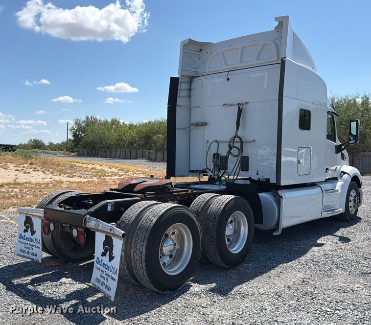 CAMIóN CAMAROTE 2017 PETERBILT