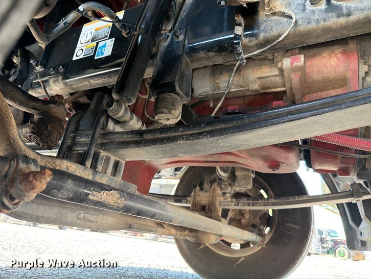 image for item ED5961 2017 Peterbilt 579 semi truck